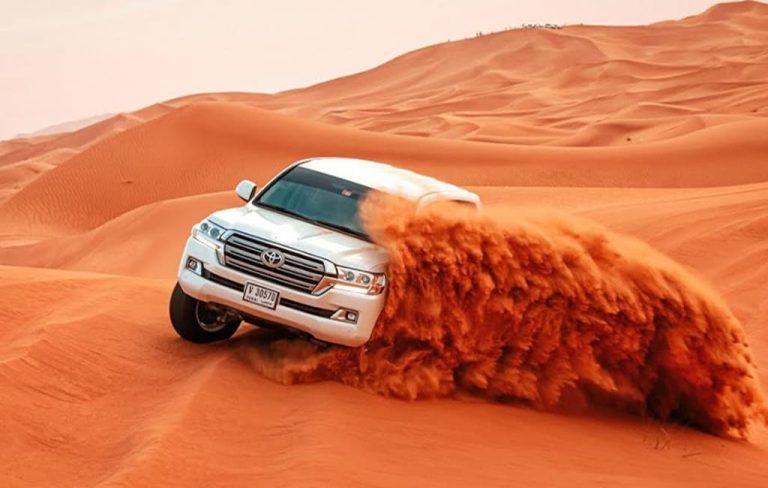 Desert Safari Dubai Dune Bashing at Red Dunes